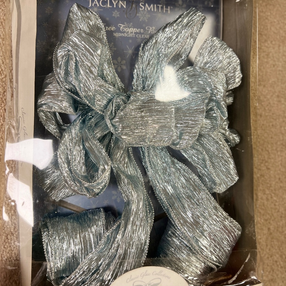NWT Jaclyn Smith Tree Silver Light Blue Bow Large